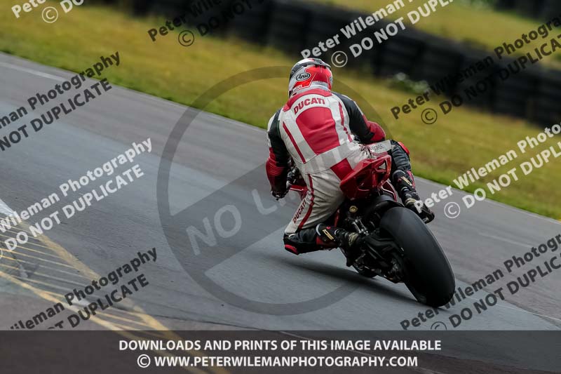 PJM Photography;anglesey no limits trackday;anglesey photographs;anglesey trackday photographs;enduro digital images;event digital images;eventdigitalimages;no limits trackdays;peter wileman photography;racing digital images;trac mon;trackday digital images;trackday photos;ty croes